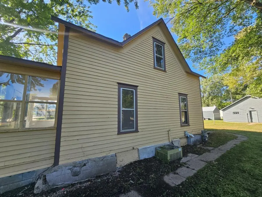 225 Union Street, Tracy, MN 56175 - #2