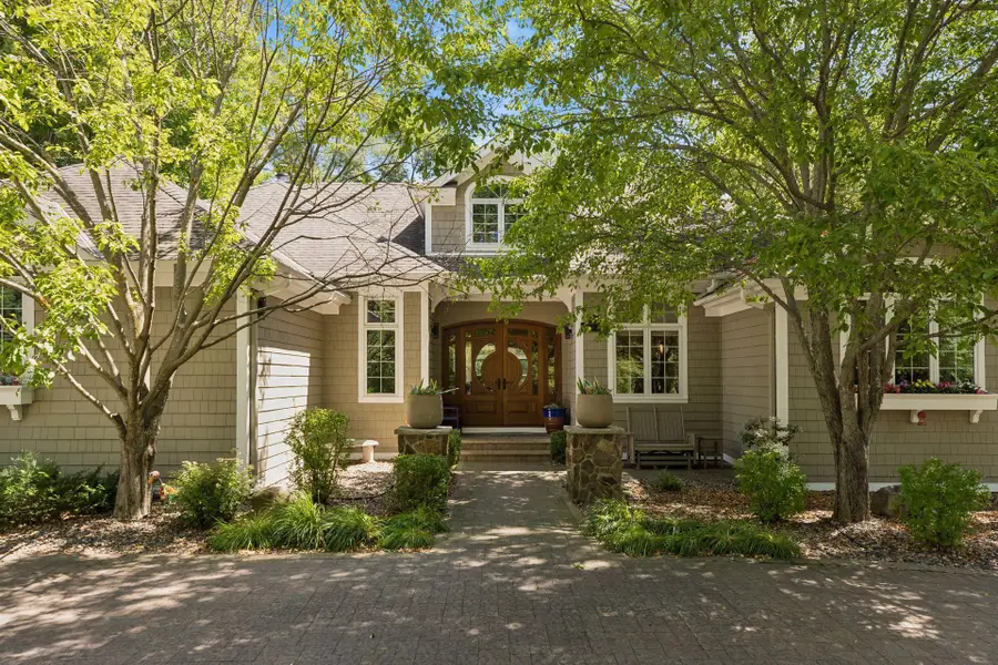 2841 Ella Lane, Minnetonka, MN 55305 - #2