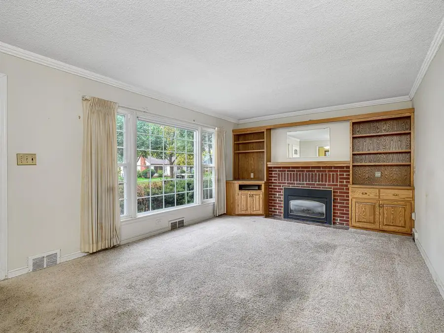 961 California Avenue W, Saint Paul, MN 55117 - #3