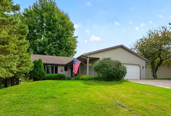 516 4th Avenue Ne, Byron, MN 55920