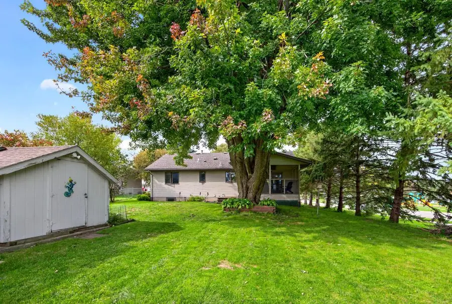 516 4th Avenue Ne, Byron, MN 55920 - #2