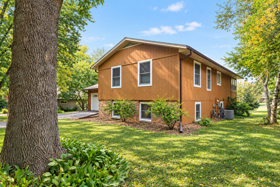 1109 Elm Street, Northfield, MN 55057 - #3
