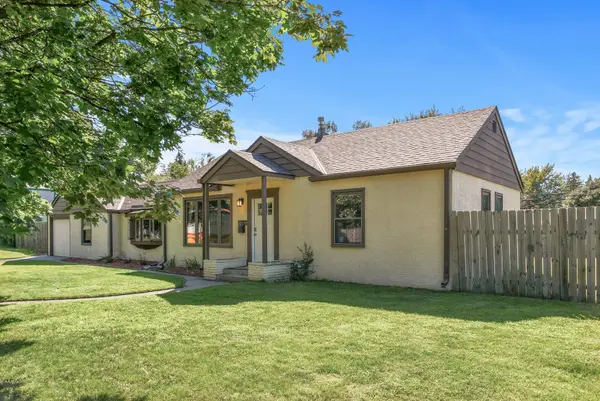 10112 Stevens Avenue S, Bloomington, MN 55420