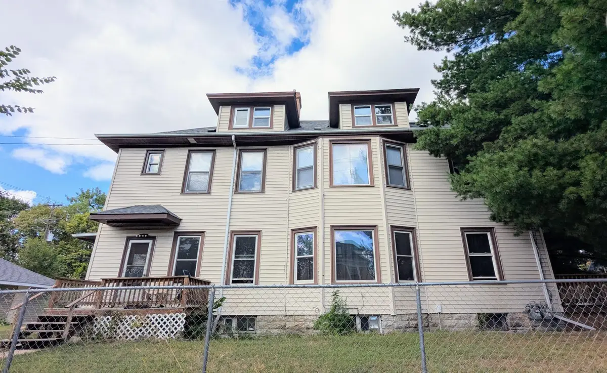 3154 15th Avenue S, Minneapolis, MN 55407 - #1