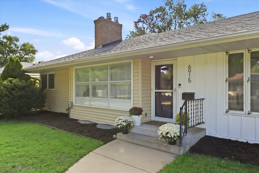 6915 W 23rd Street, Saint Louis Park, MN 55426 - #2