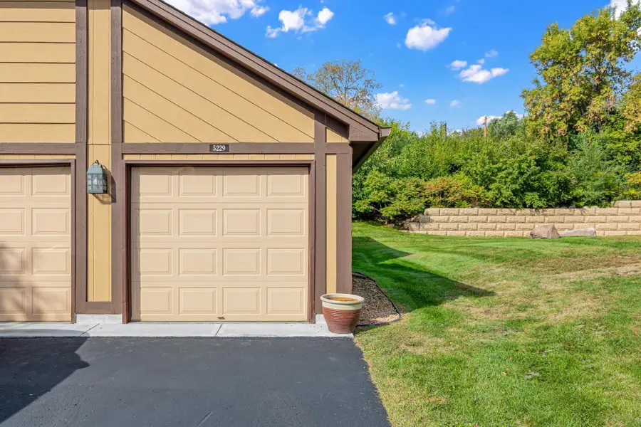 5229 Balmoral Lane, Bloomington, MN 55437 - #3
