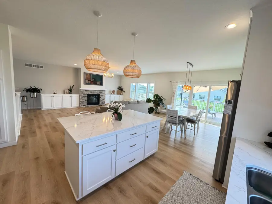 1807 Raymond Drive, North Mankato, MN 56003 - #3