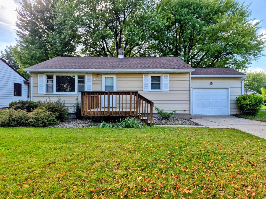 2936 Queen Avenue, Slayton, MN 56172 - #2