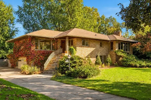1843 Colvin Avenue, Saint Paul, MN 55116