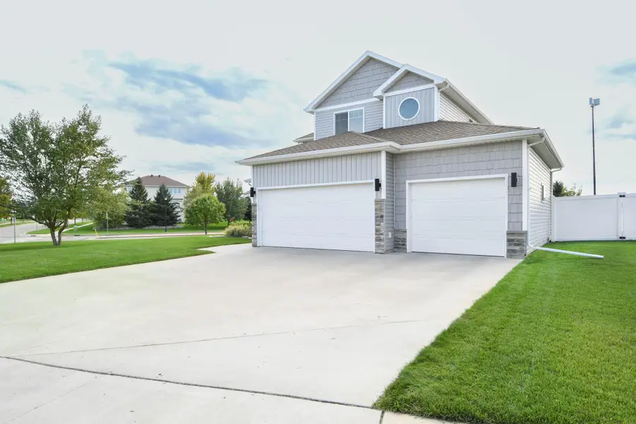 3584 6th Street E, West Fargo, ND 58078 - #3