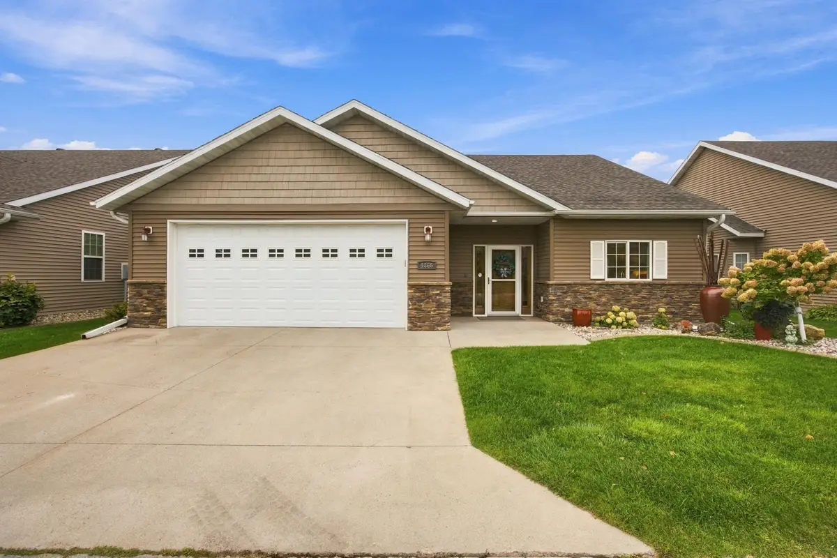 4366 Redwood Lane S, Fargo, ND 58104 - #1