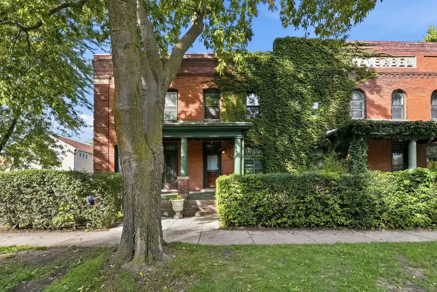 111 Isabel Street E, Saint Paul, MN 55107 - #2
