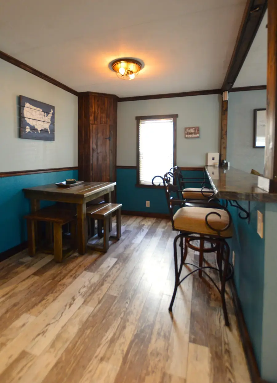855 Cottage Avenue E, Saint Paul, MN 55106 - #3