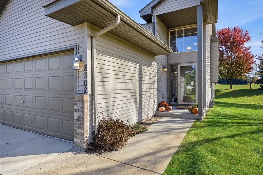 8302 Parkview Avenue Ne, Otsego, MN 55330 - #2