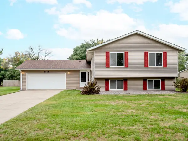 8112 Lad Parkway, Brooklyn Park, MN 55443