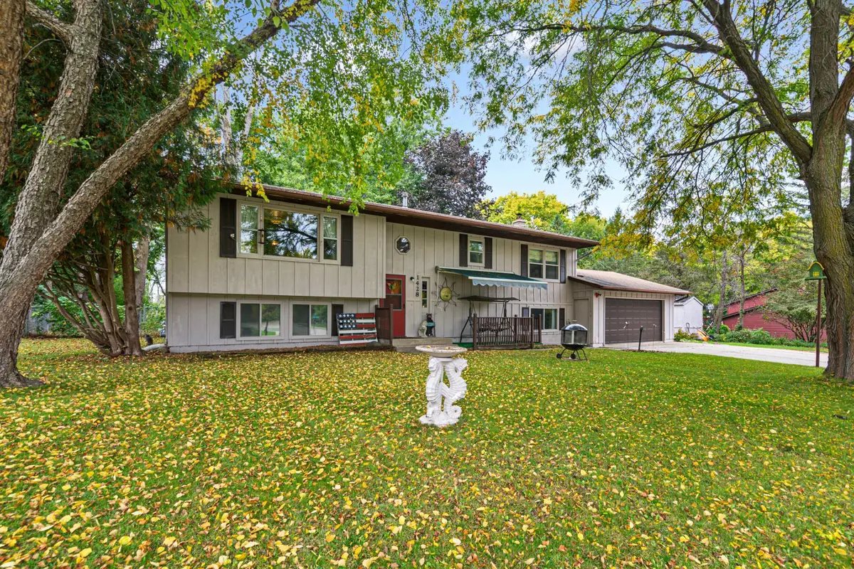 1428 11th Avenue Ne, Faribault, MN 55021 - #1