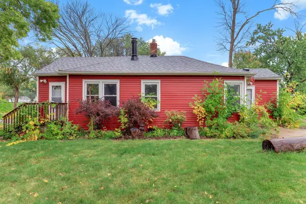2526 2nd Street N, North Saint Paul, MN 55109