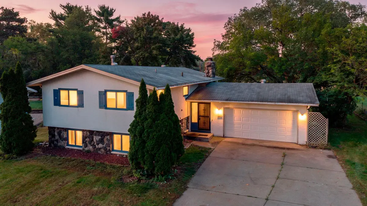 8016 Brunswick Avenue N, Brooklyn Park, MN 55443 - #1