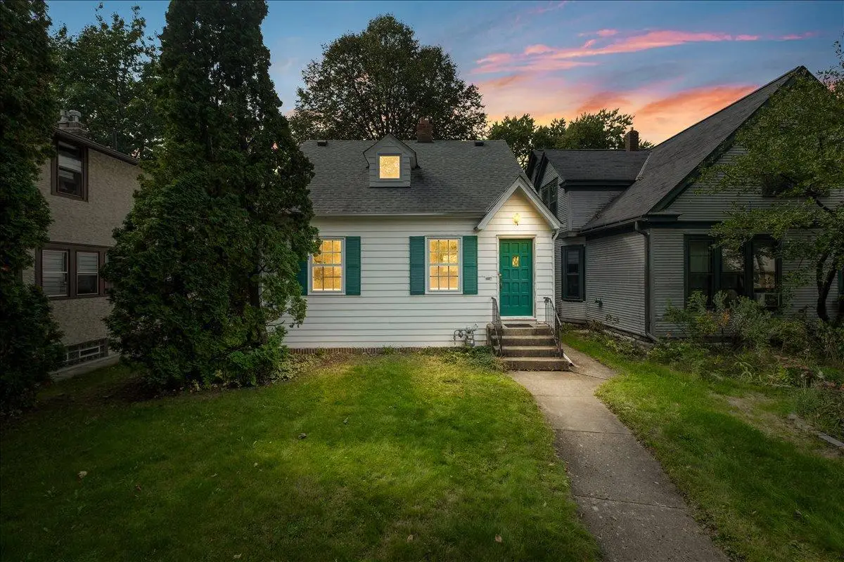 2834 44th Avenue S, Minneapolis, MN 55406 - #1