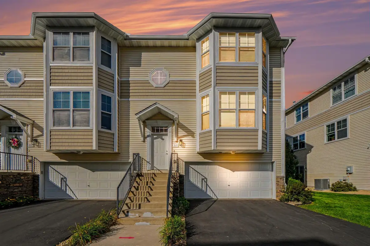 3174 Lexington Avenue N, Shoreview, MN 55126 - #1