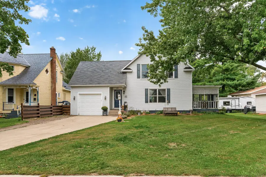 371 S Washington Avenue, New Richmond, WI 54017 - #2