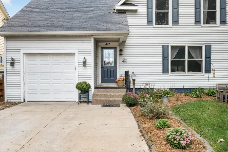 371 S Washington Avenue, New Richmond, WI 54017 - #3