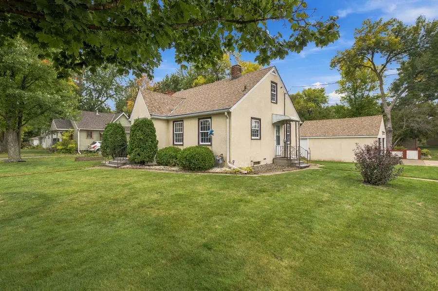 326 5th Avenue Ne, Cambridge, MN 55008 - #2