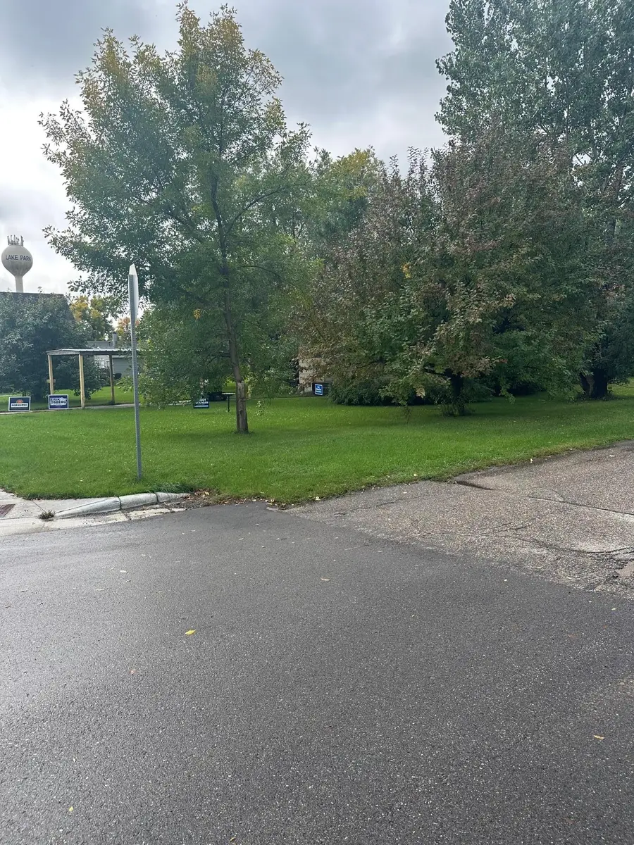 2022 Second Street, Lake Park, MN 56544 - #3