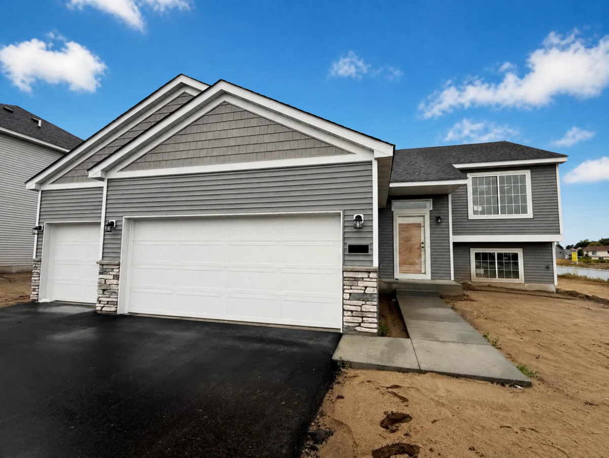 1923 Pierce Street S, Cambridge, MN 55008 - #1