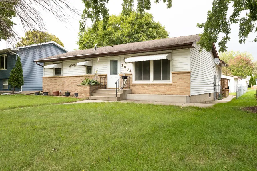 1604 N Franklin Street, New Ulm, MN 56073 - #2