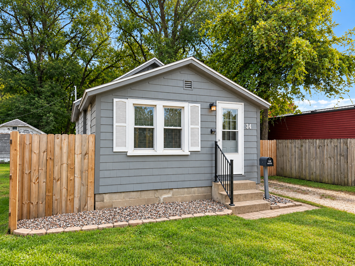 34 Lenox Street, Winona, MN 55987 - #1