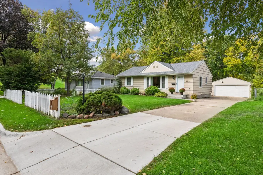 420 Jackson Avenue S, Edina, MN 55343 - #2