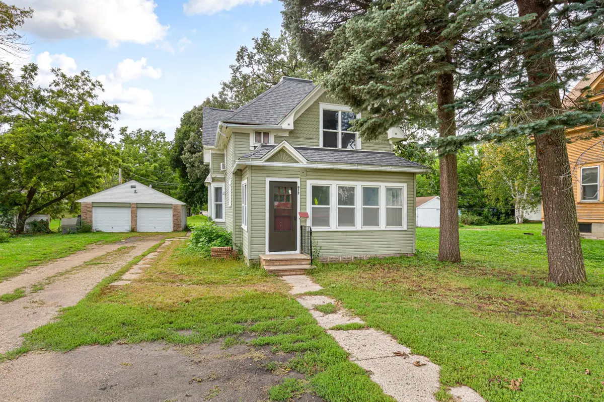 917 Bridge Avenue, Albert Lea, MN 56007 - #1