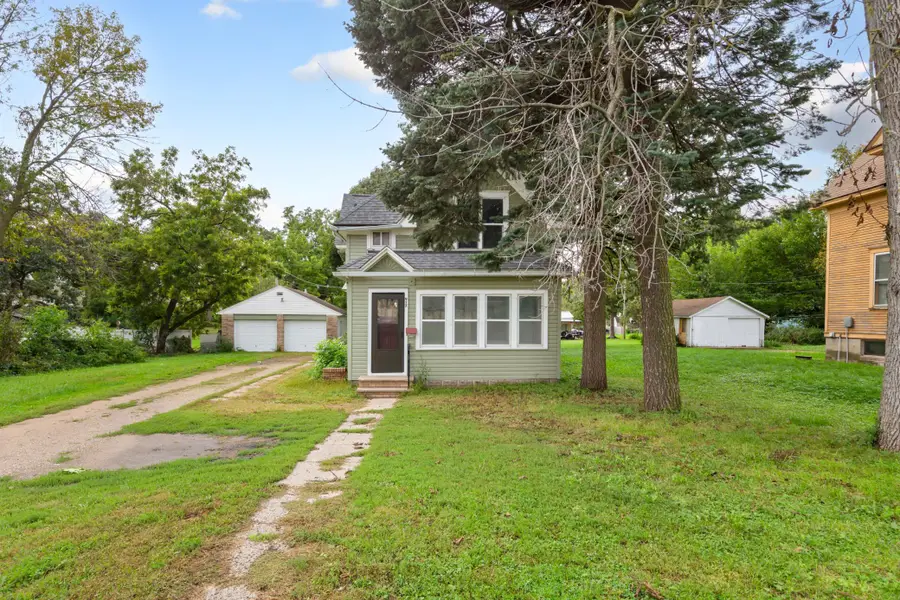 917 Bridge Avenue, Albert Lea, MN 56007 - #2