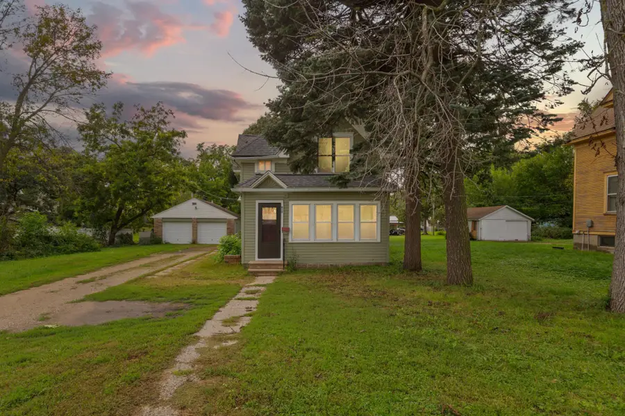917 Bridge Avenue, Albert Lea, MN 56007 - #3