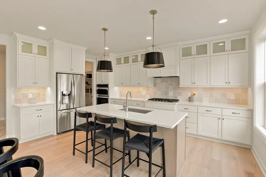 5392 Rolling Hills Parkway, Victoria, MN 55318 - #3