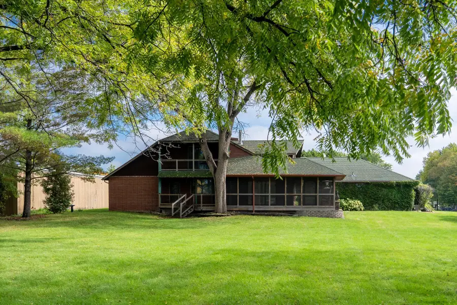997 Roberts Road Sw, Hutchinson, MN 55350 - #3