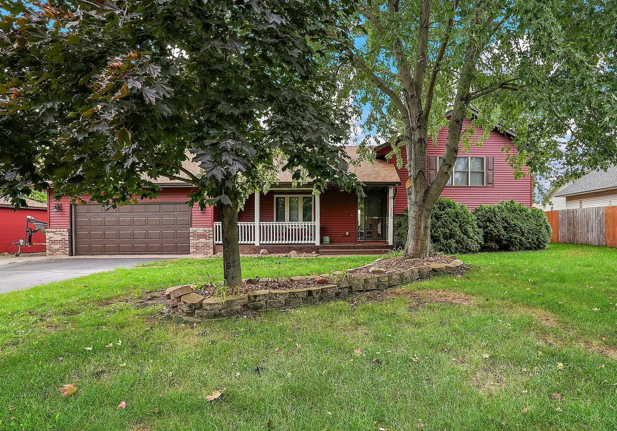 13290 1st Avenue S, Zimmerman, MN 55398 - #1