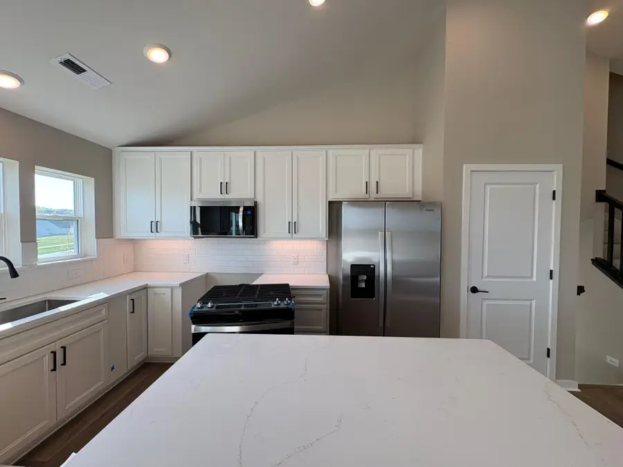 8827 63rd Street S, Cottage Grove, MN 55016 - #2