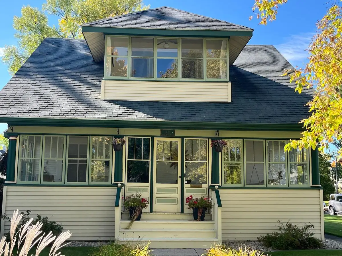 721 Main Avenue N, Thief River Falls, MN 56701 - #1