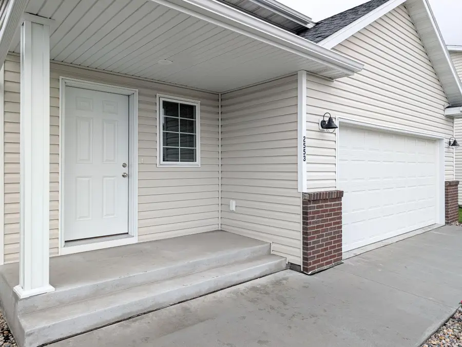 2553 Fulton Loop S, Fargo, ND 58104 - #2