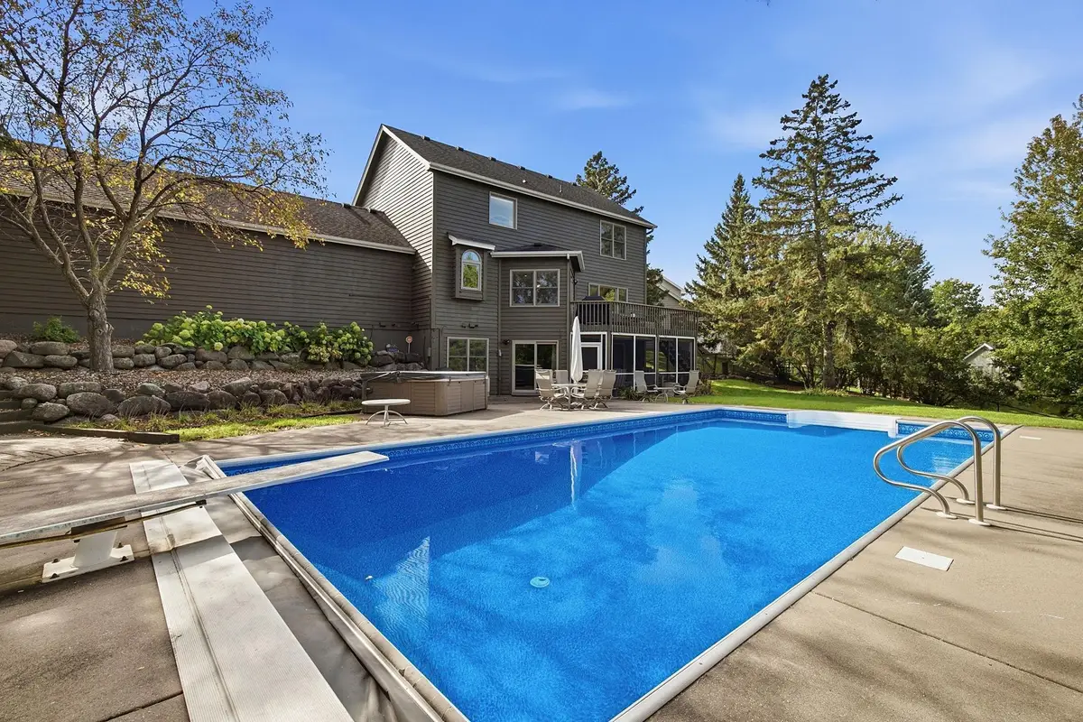 1533 Wexford Court, Eagan, MN 55122 - #1