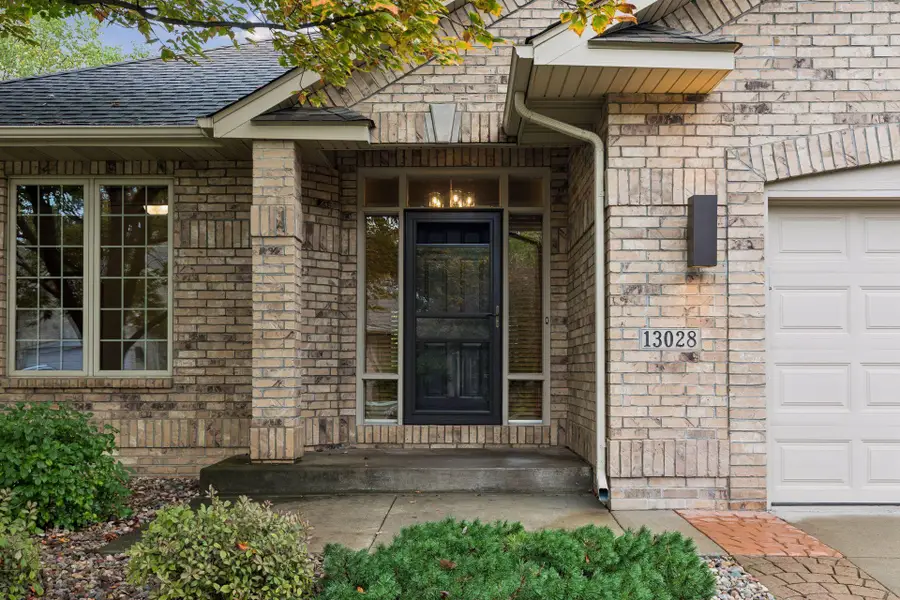 13028 Garvin Brook Lane, Apple Valley, MN 55124 - #2
