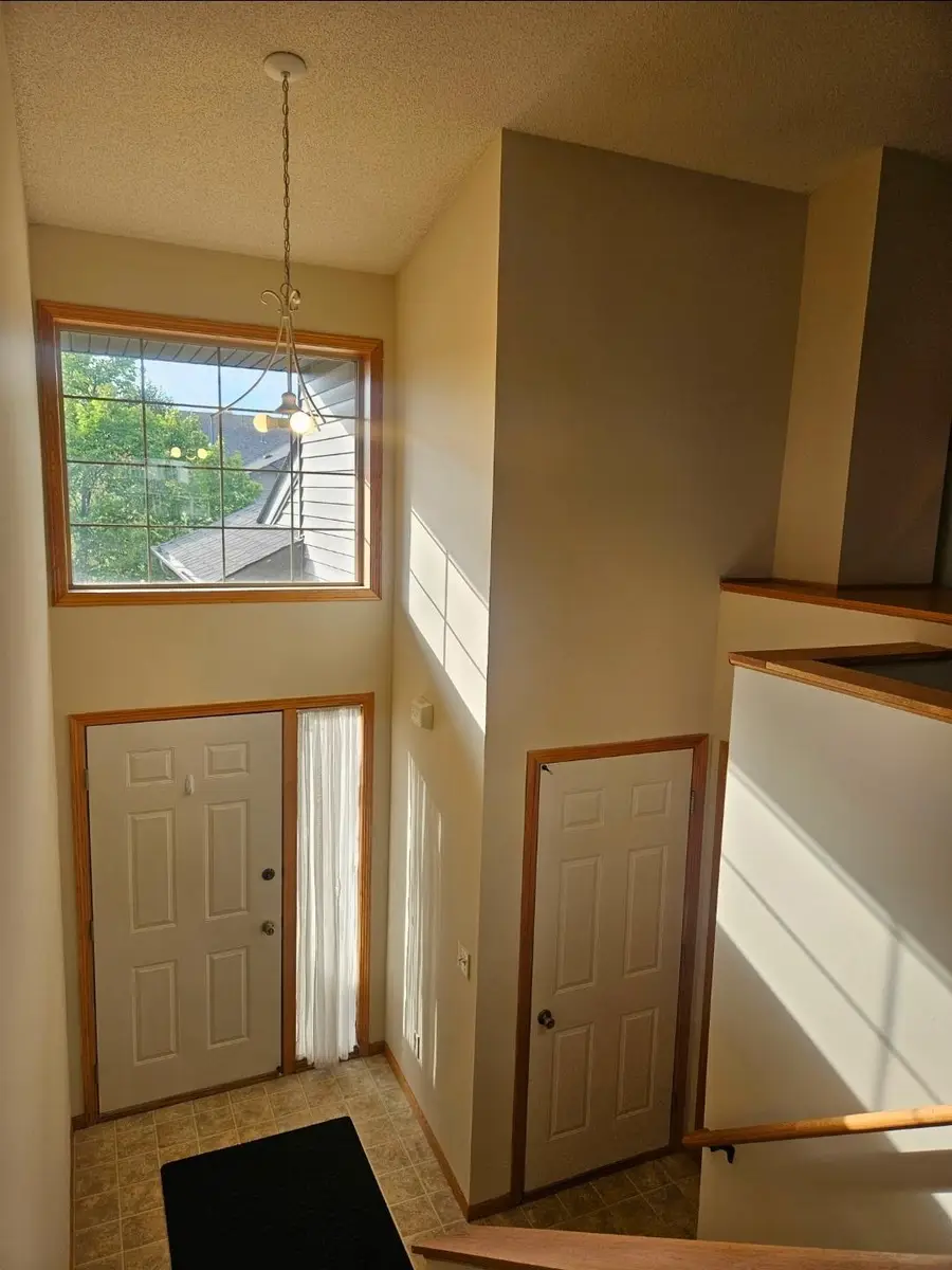 8330 Parkview Avenue Ne, Elk River, MN 55330 - #3