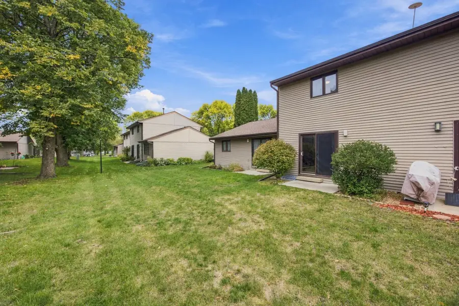 3218 2nd Street N, Fargo, ND 58102 - #2