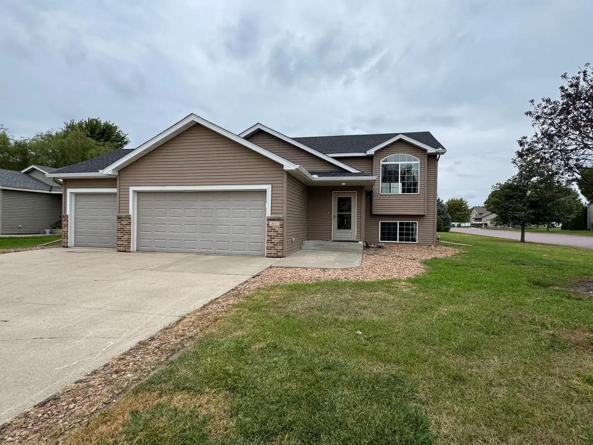 100 Olympic Court, Mankato, MN 56001 - #1
