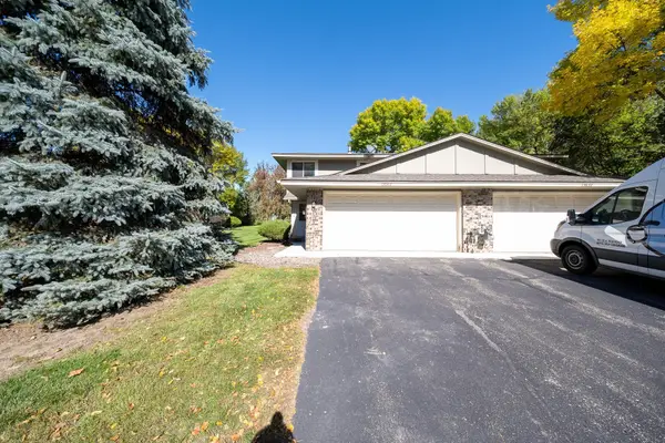 13642 86th Avenue N, Maple Grove, MN 55369