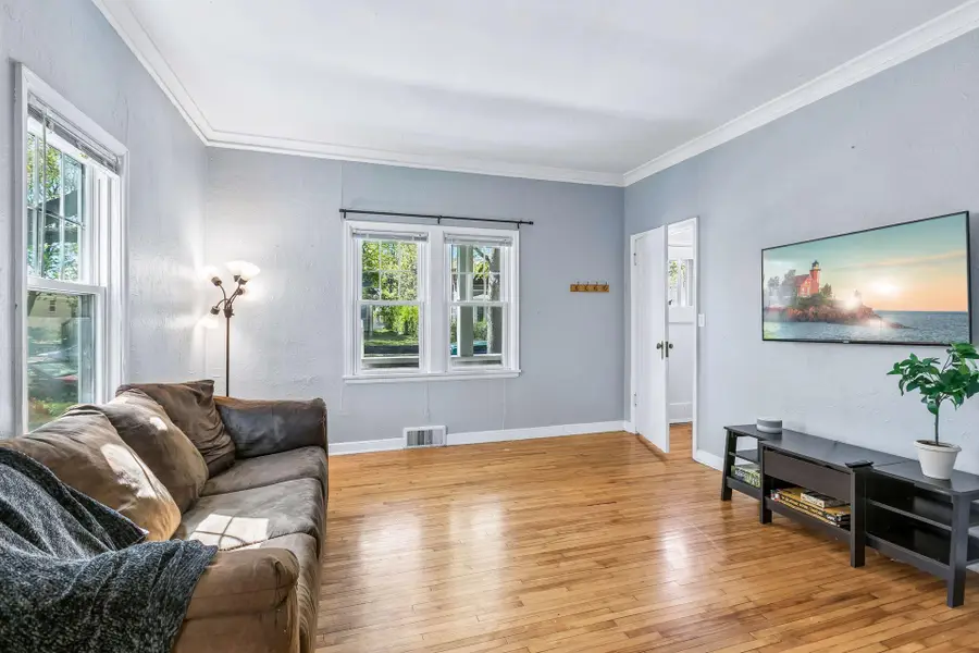 1505 Sherburne Avenue, Saint Paul, MN 55104 - #2