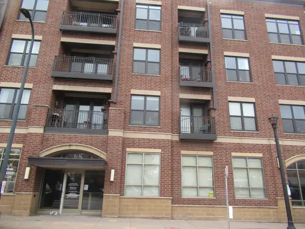 15 E Franklin Avenue #313, Minneapolis, MN 55404