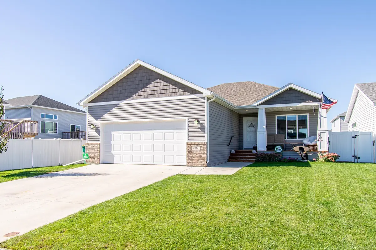 2760 Westwood Street W, West Fargo, ND 58078 - #1